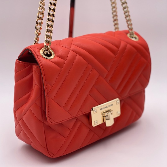 Michael Kors Handbags - Michael Kors Medium Flap Chain Shoulder Bag